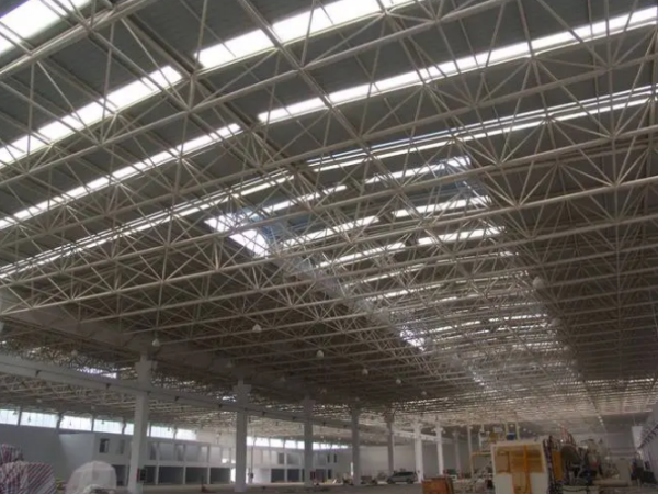 武汉网架工程施工中需要注意哪些事项？